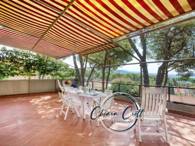Villa Indipendente in vendita a Quercianella, Livorno