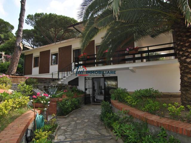 Villa Indipendente in vendita a Quercianella, Livorno