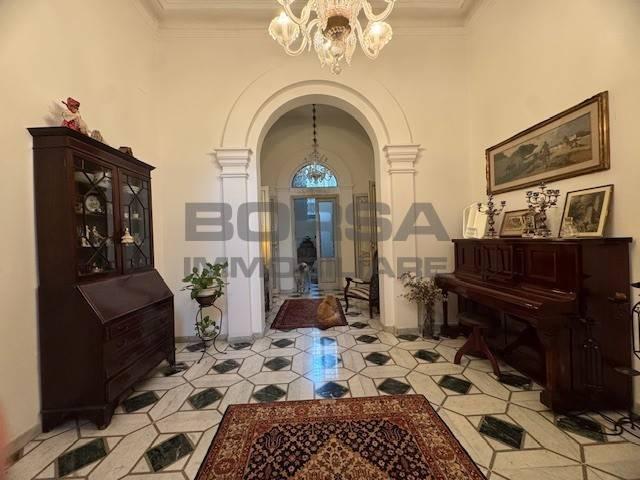 Villa Indipendente in vendita a Livorno, Toscana