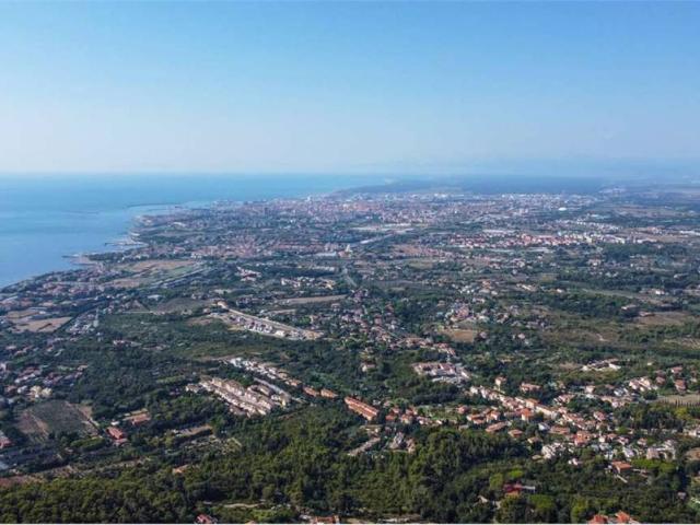 Villa Indipendente in vendita a Montenero Alto, Livorno