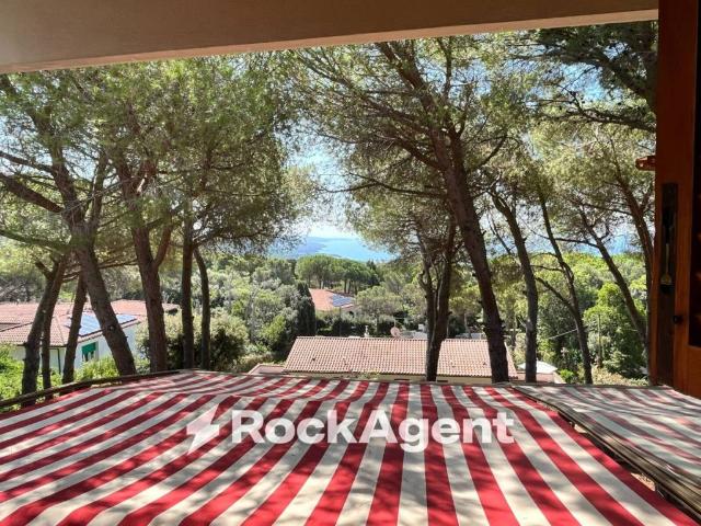 Villa Indipendente in vendita a Quercianella, Livorno