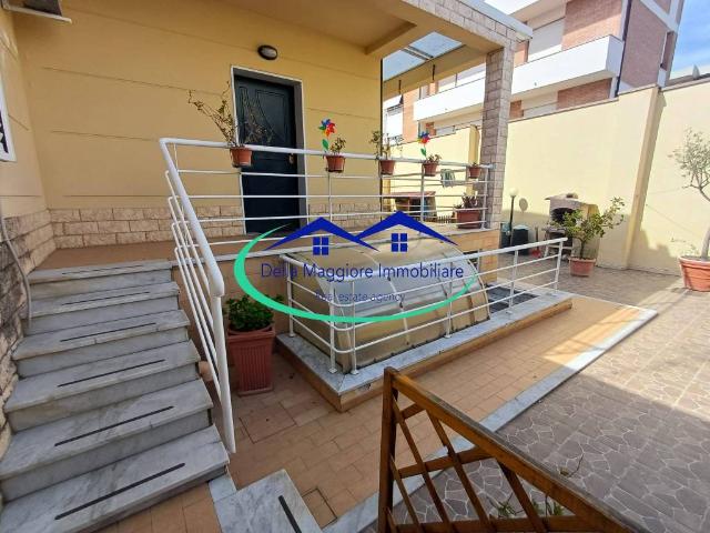 Villa Indipendente in vendita a Livorno, Toscana