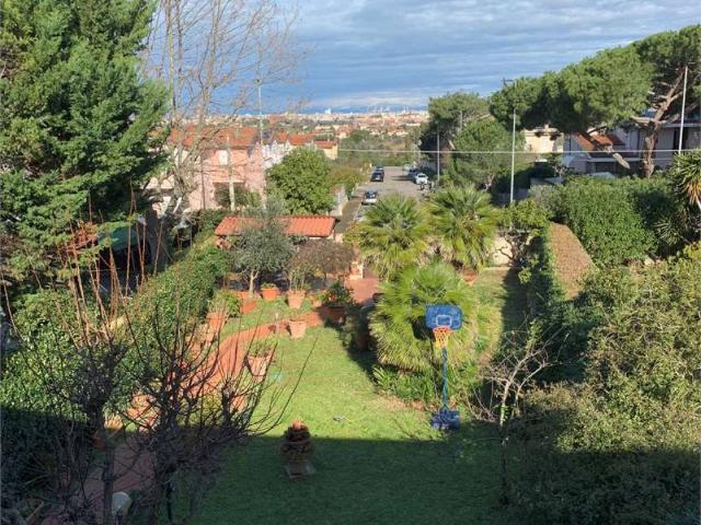 Villa Indipendente in vendita a Livorno
