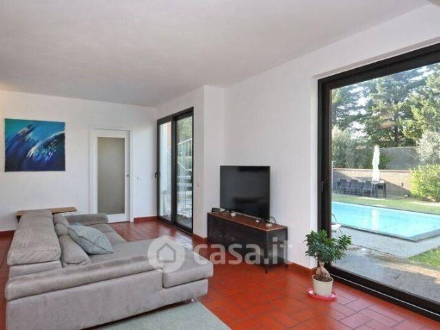 Villa Indipendente in vendita a Livorno, Toscana