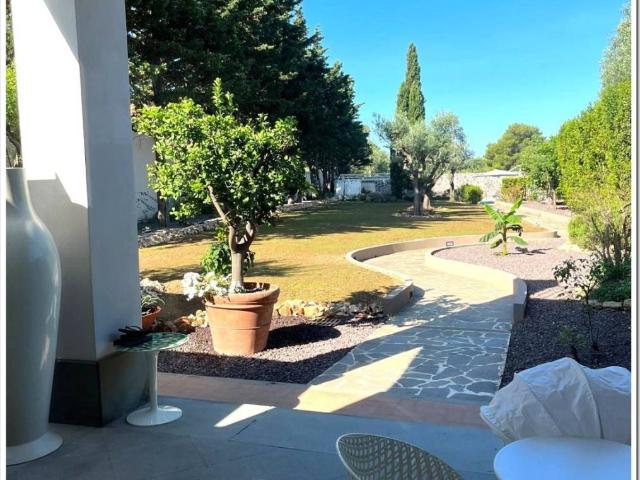 Villa Indipendente in vendita a Montenero basso, Livorno