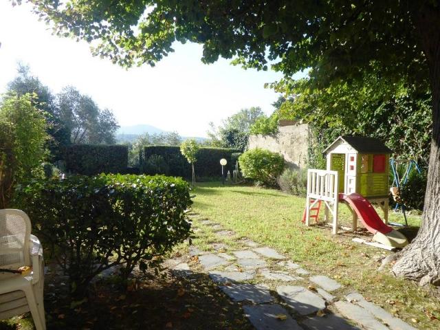 Villa Indipendente in vendita a Livorno