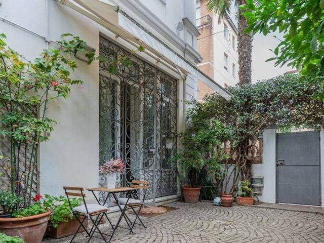 Villa Indipendente in vendita a Livorno, Toscana