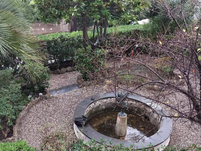 Villa Indipendente in vendita a Quercianella, Livorno