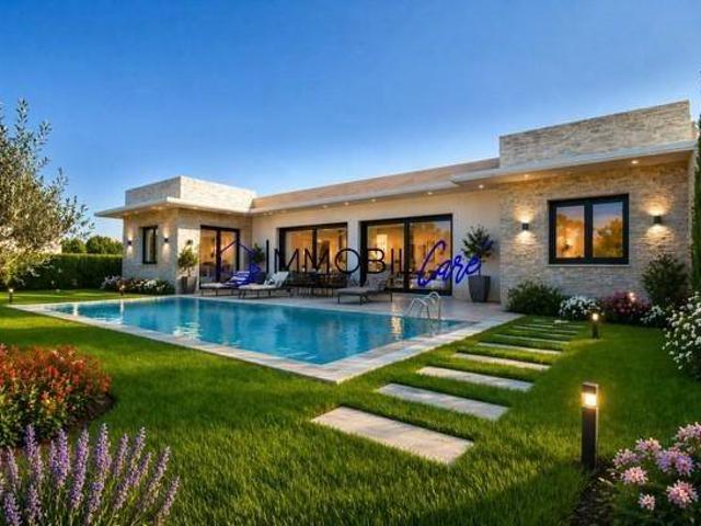 Villa Indipendente in vendita a Montenero basso, Livorno