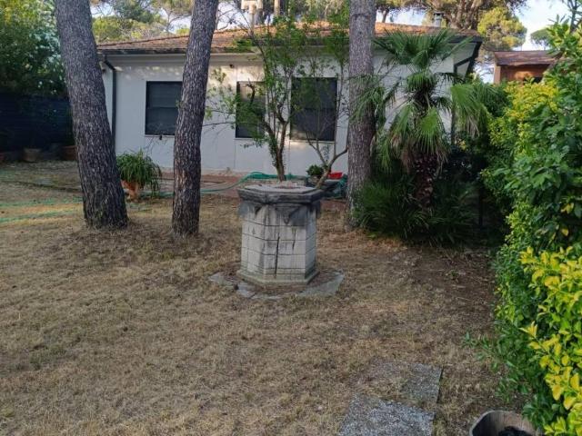 Villa Indipendente in vendita a Quercianella, Livorno