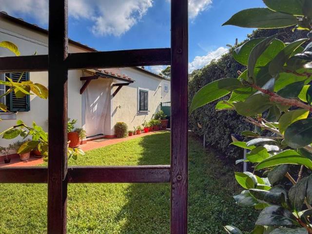 Villa Indipendente in vendita a Livorno, Toscana