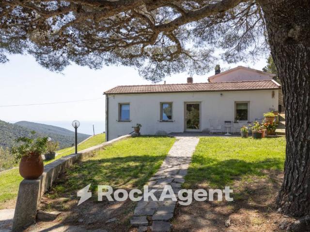 Villa Indipendente in vendita a Montenero Alto, Livorno