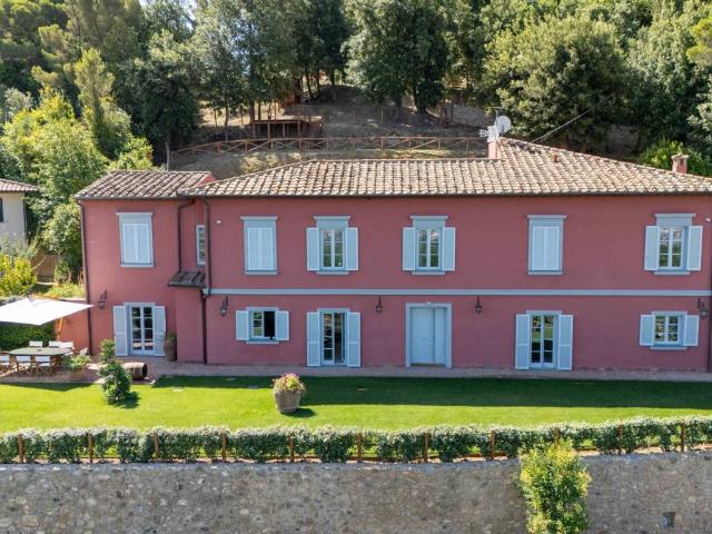 Villa Indipendente in vendita a Savolano, Livorno