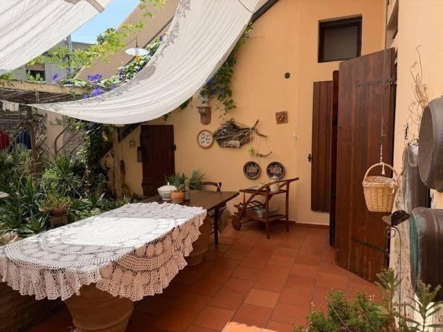 Villa Indipendente in vendita a Fiorentina, Livorno