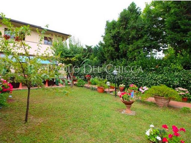 Villa Indipendente in vendita a Livorno, Toscana