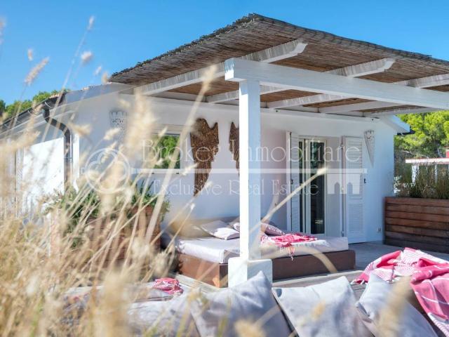 Villa Indipendente in vendita a Quercianella, Livorno