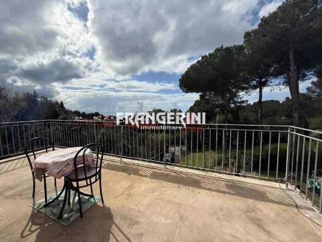 Villa Indipendente in vendita a Livorno, Toscana