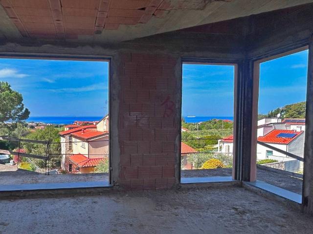 Villa Indipendente in vendita a Montenero basso, Livorno