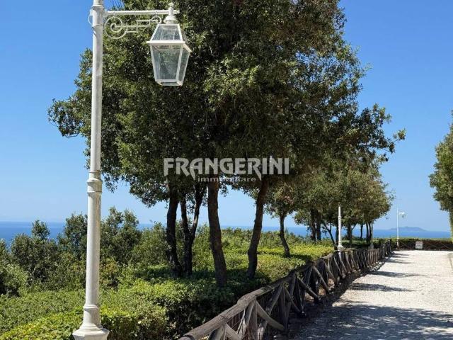 Villa Indipendente in vendita a Livorno, Toscana