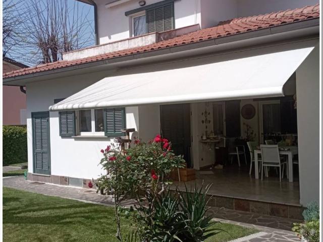 Villa Indipendente in vendita a Livorno, Toscana