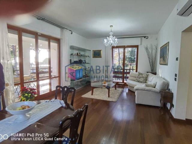 Villa Indipendente in vendita a Quercianella, Livorno