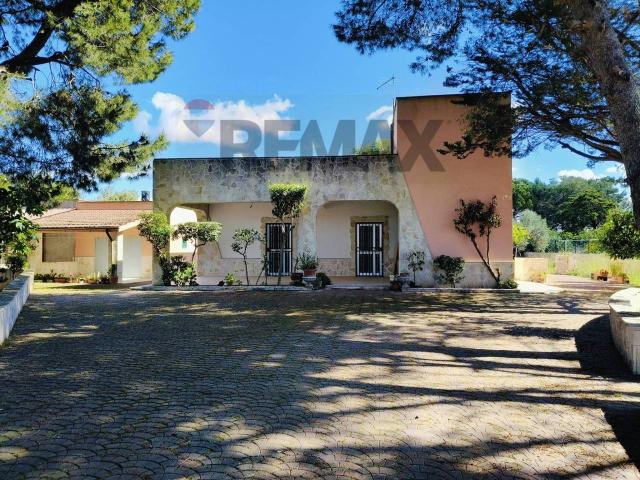 Villa Indipendente in vendita a Puglia, Taranto