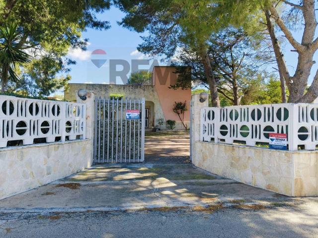 Villa Indipendente in vendita a Puglia, Taranto