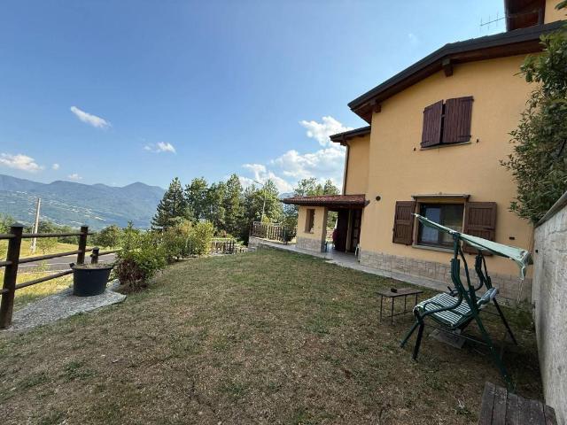 Villa Schiera in vendita a Querciola, Lizzano in Belvedere