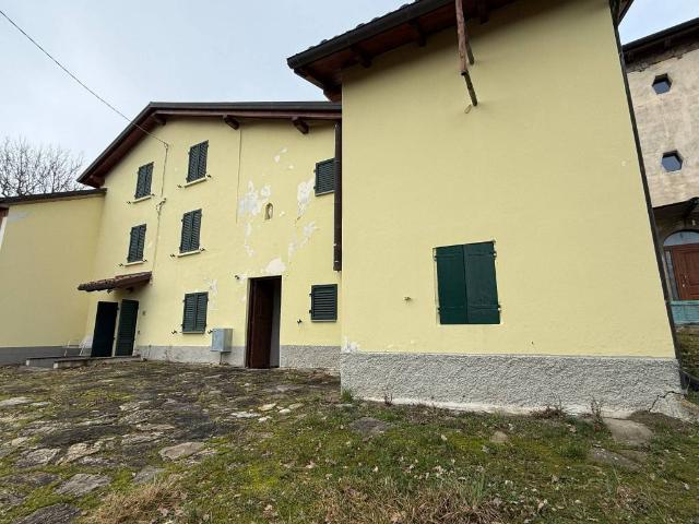 Villa Indipendente in vendita a Unione dell'Alto Reno, Lizzano In Belvedere