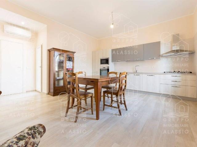 Villa Indipendente in vendita a Loano, Liguria