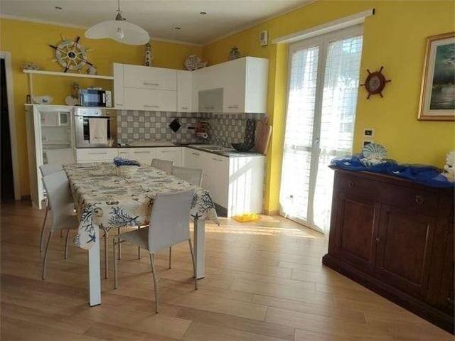 Villa Indipendente in vendita a Loano, Liguria