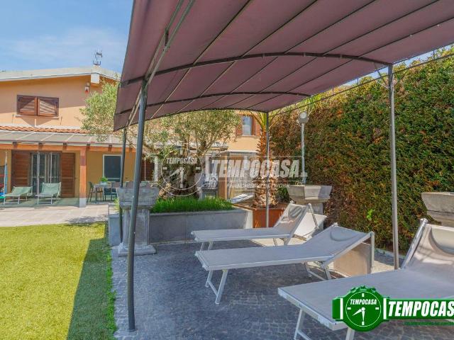 Villa Indipendente in vendita a Carpiano, Lombardia