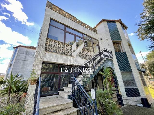 Villa Indipendente in vendita a Puglia, Bari