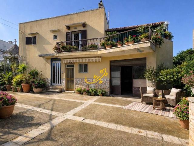Villa Indipendente in vendita a Puglia, Bari