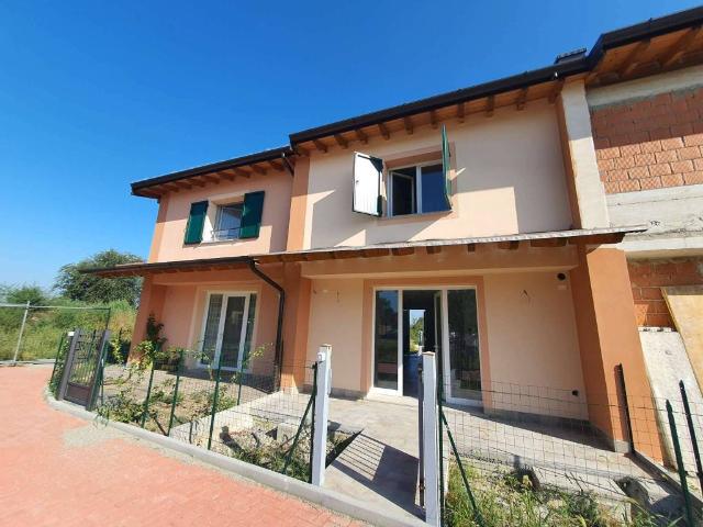 Villa Schiera in vendita a Revellino, Lodi