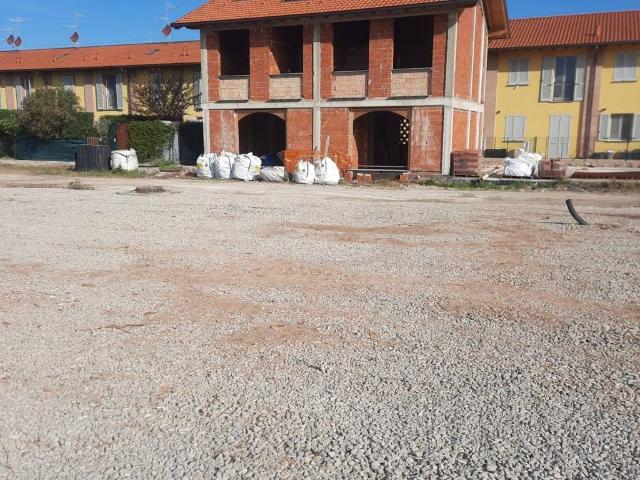 Villa Indipendente in vendita a Lodi, Lombardia