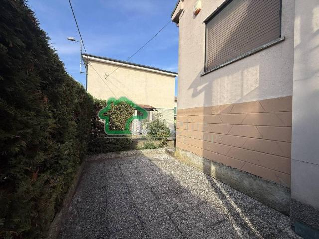 Villa Indipendente in vendita a San Fereolo, Lodi