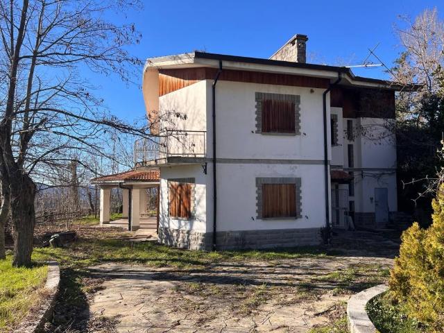 Villa Indipendente in vendita a Unione dei comuni Savena-Idice, Loiano