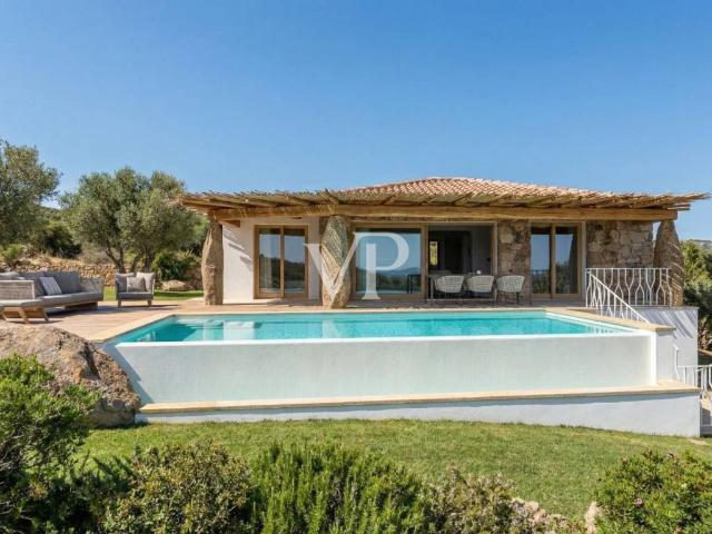 Villa Indipendente in vendita a Porto San Paolo, Sardigna/Sardegna