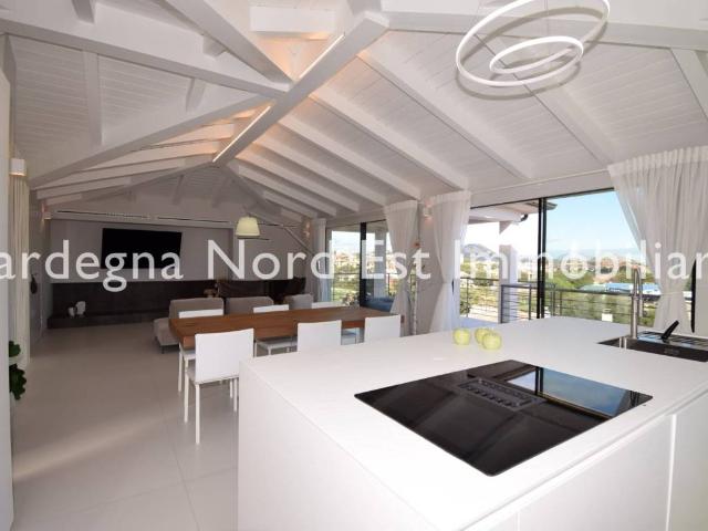 Villa Indipendente in vendita a Porto San Paolo, Sardigna/Sardegna