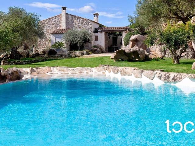 Villa Indipendente in vendita a Porto San Paolo, Sardigna/Sardegna