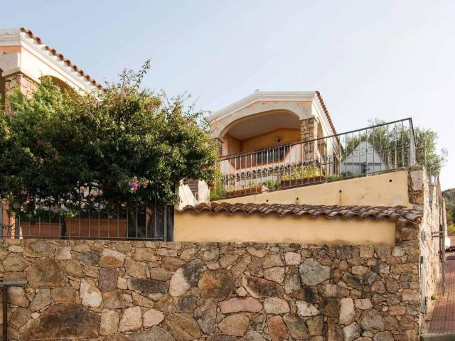 Villa Indipendente in vendita a Porto San Paolo, Sardigna/Sardegna