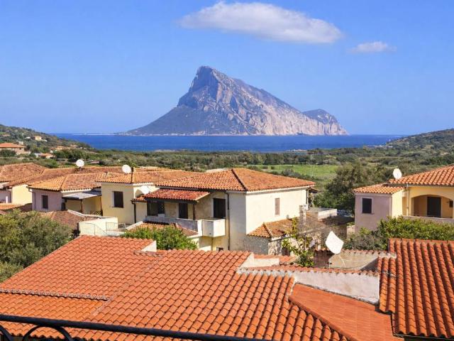 Villa Indipendente in vendita a Porto San Paolo, Sardigna/Sardegna