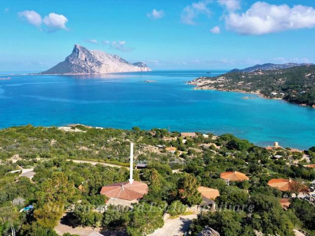 Villa Indipendente in vendita a Porto San Paolo