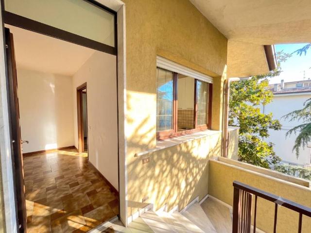 Villa Indipendente in vendita a Lomagna, Lombardia