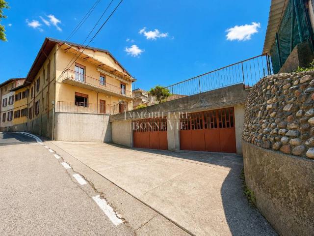 Villa Indipendente in vendita a Lomazzo di Sotto, Lomazzo