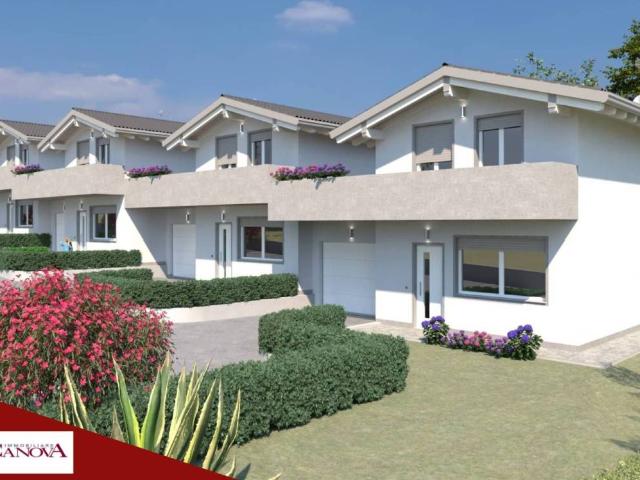 Villa Indipendente in vendita a Lomazzo, Como