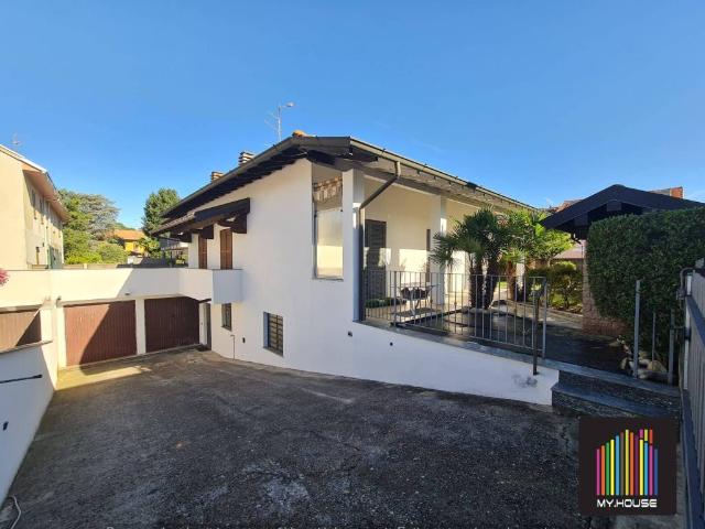 Villa Indipendente in vendita a Lonate Pozzolo, Lombardia