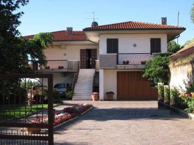 Villa Indipendente in vendita a La Fornasetta, Lonato