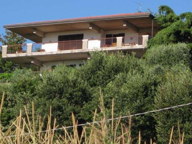 Villa Indipendente in vendita a La Fornasetta, Lonato